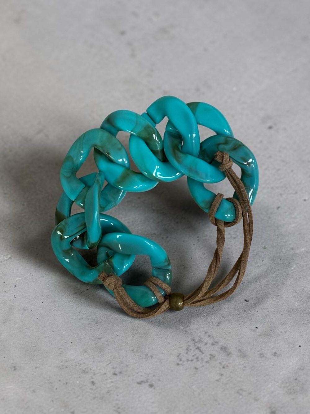 Turquoise Chain-Link Resin Bracelet with Adjustable Cord